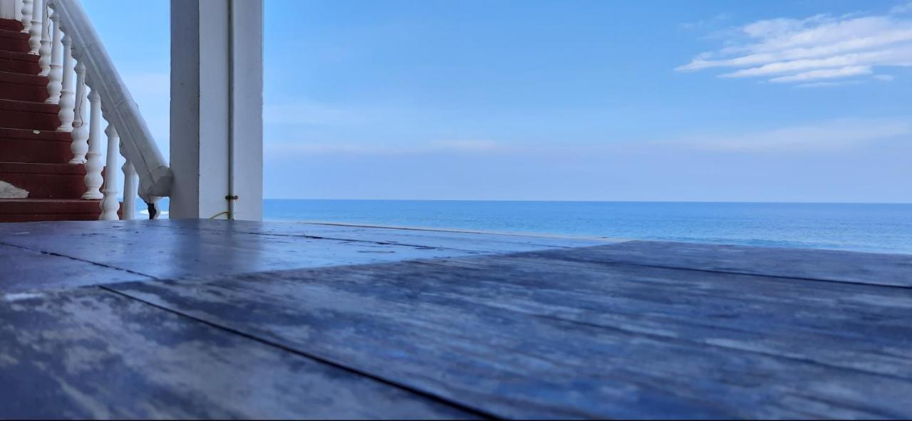 Flipflops Beach Shack Mahabalipuram Extérieur photo