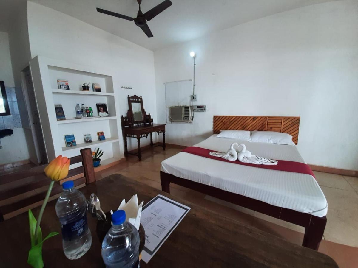 Flipflops Beach Shack Mahabalipuram Extérieur photo